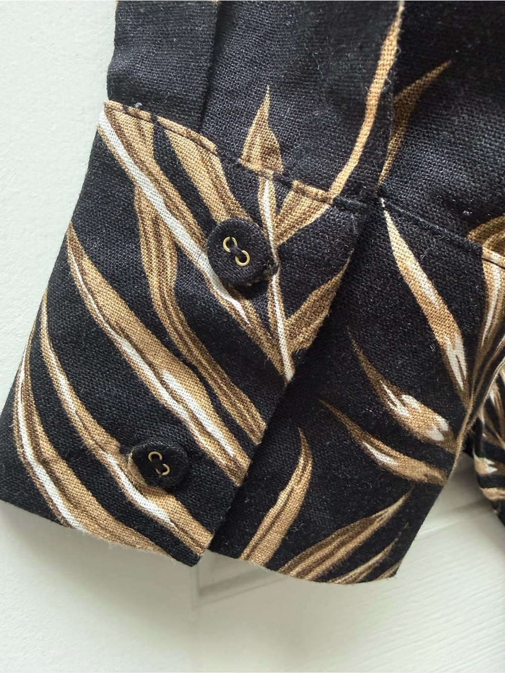 JOIE Linen Blend - Picture 7 of 9